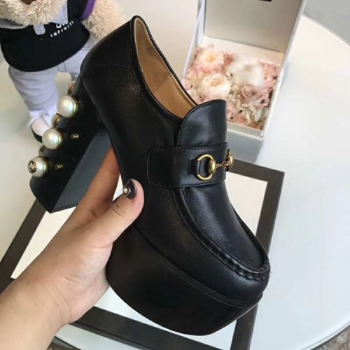 Gucci Shoes 009